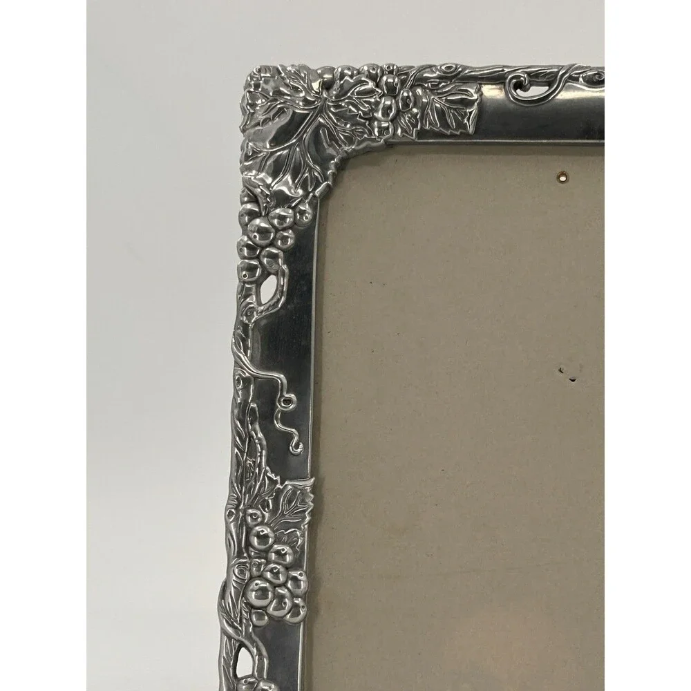 Vintage ARTHUR COURT Picture Frame Grape Vine Botanical 8x10 inch Fast Shipping